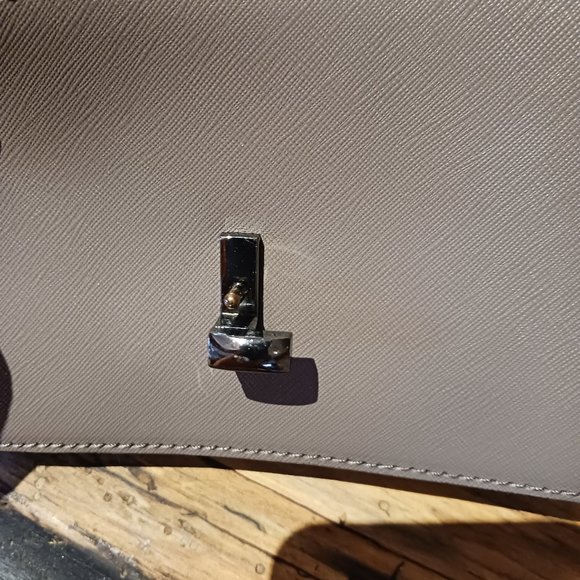 BOTKIER LENNOX Saffiano leather suede gunmetal crossbody bag chic - Picture 10 of 10